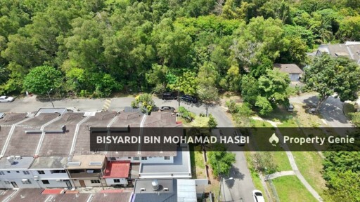 Facing Open Corner Lot Renovated Double Storey Taman Putra Prima, Puchong.