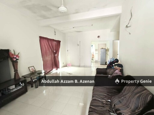 CORNER LOT Taman Halaman Indah Jawi
