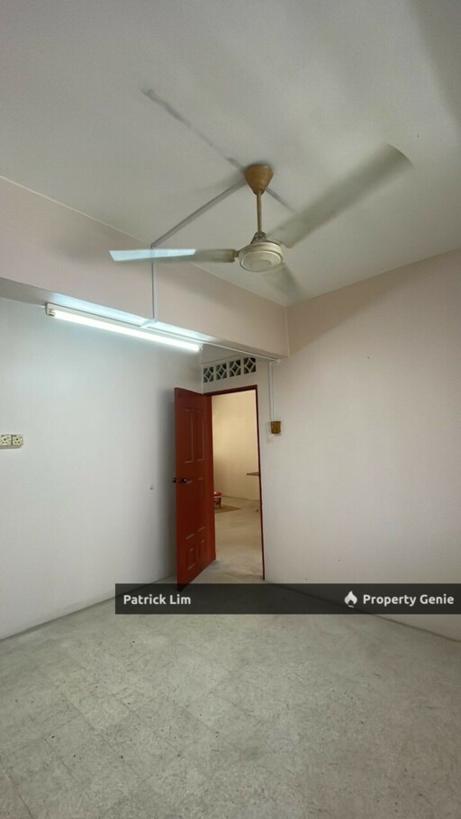 Pangsapuri Tun Sri Lanang (1St Floor) For Rent