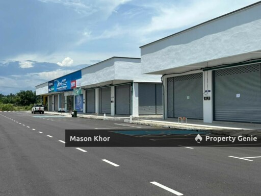 TAMAN PUTERI FACING MAIN ROAD 1-STOREY SHOPLOT 1400sf PADANG SERAI KEDAH