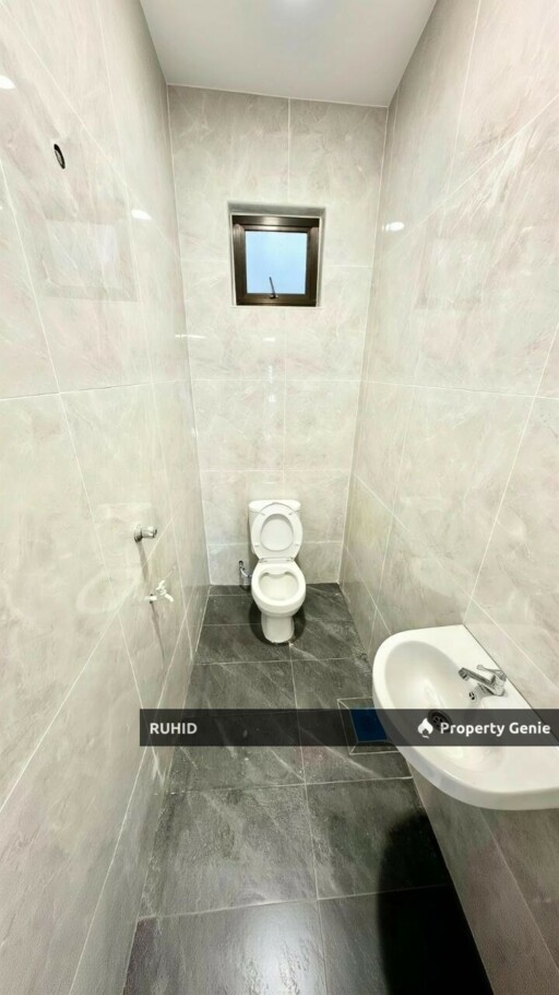 Taman Skudai Baru Fully Renovated 5-Bedroom Double Storey Terrace House for Sale