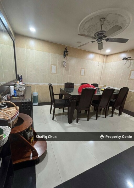 Corner Lot Double Storey with Pool Taman Tasik Prima Puchong For Rent