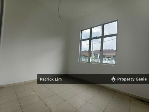 Taman Ganun Setia, Alor Gajah - Single Storey Semi-D For Sale