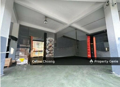 Shah Alam, Selangor Multi-Storey Warehouse