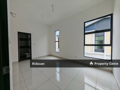 Double Storey Cluster @ Honeydale Residence Taman Impian Emas