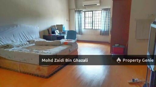 Corner Double Storey Terrace at Bukit Jelutong, Selangor