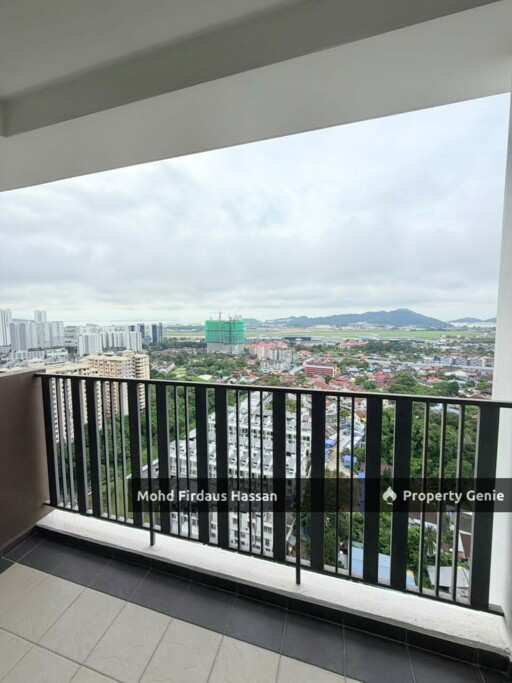 Forestville Condominium @ Bayan Lepas Penang. Limited Unit 3 CAR PARK!