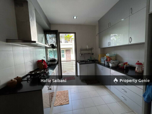 Banglo Kayangan Height 3 Storey For Sale