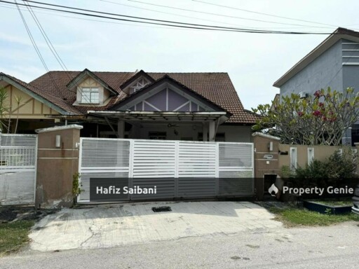 1.5 Storey Semi D Taman Desa Sentosa Bandar Batu Bangi