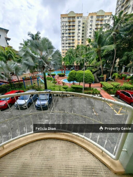 GARDEN CITY CONDO LEVEL 1ST UNIT FOR SALE🏕️