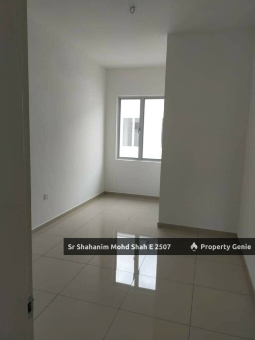 DOUBLE STOREY FOR SALE - LAMAN SENDAYAN, DELIA, BANDAR SRI SENDAYAN, NEGERI SEMBILAN