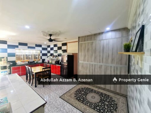 TAMAN SERAI WANGI END LOT - VILLAGE VIBE - BELOW MARKET