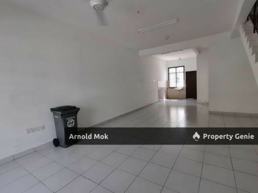 Spacious 4R3B 2-Storey Terrace @ Taman Scientex Senai | Senai Idaman