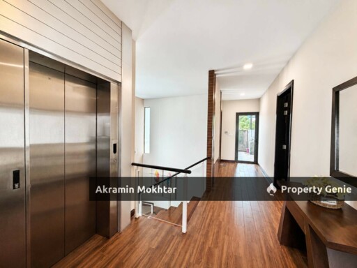 Freehold | 3-Storey Bungalow with Lift, Subang Heights East, Subang Jaya