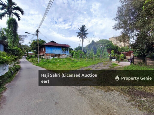 Strategic Connectivity; Conveniently located near essential amenities] Vacant Land Located in A Prime Location of Penang [3 min to City Stadium Penang; 9 min to 1st Avenue Mall]