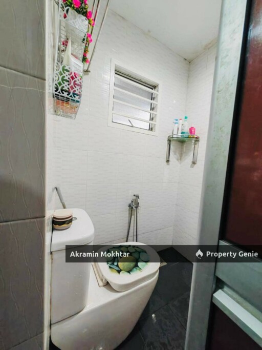 SINGLE STOREY TAMAN KINRARA SEKSYEN 5, PUCHONG