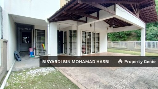 Corner Lot, Double Storey House, Jalan Jeriji (Greenlane) Bukit Jelutong, Shah Alam.