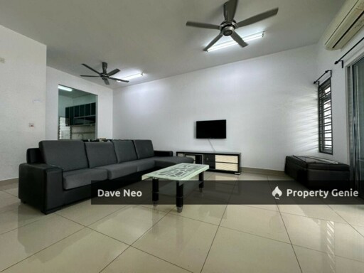 Taman Nusa Idaman • 2-Storey House • 4+1 Beds 3 Baths • Fully Furnished