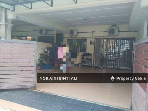 RUMAH TERES SETINGKAT DI PERUMAHAN PELINDUNG MAJU (Belakang Klinik Kesihatan Baserah)