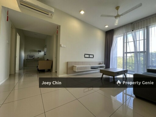 Senibong Cove-The WaterEdge Apartment, Low Density Setting