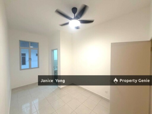 Erica @ Meridin East Pasir Gudang