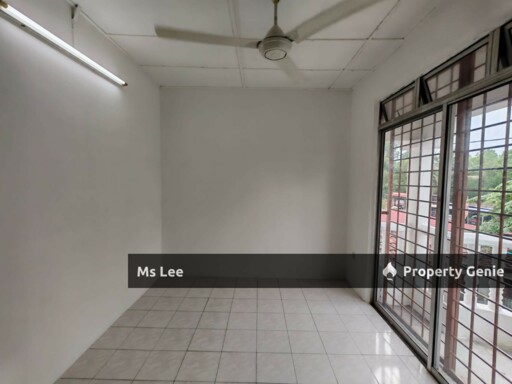 2 Storey house-Bandar Armada Putra @ Pulau Indah,Port Klang-Ready 15/11 or 30/11