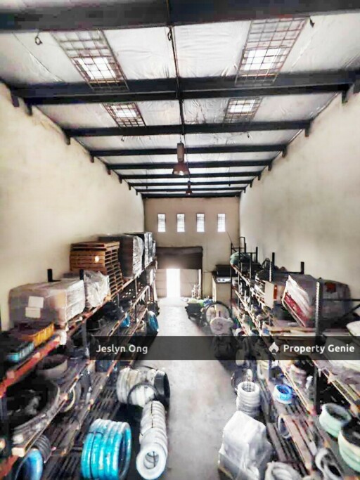 1.5 Storey Terrace Factory at Mount Austin for Rent