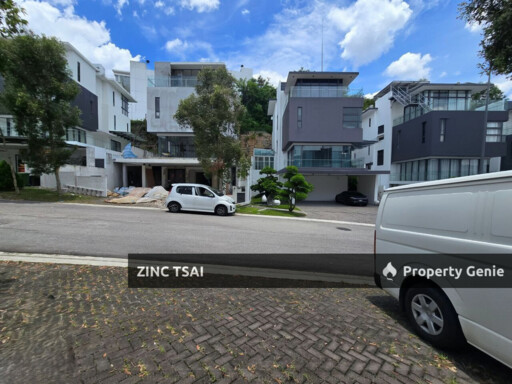 3.5 Storey Detached House @ Laman Granview {Save RM 950,000}