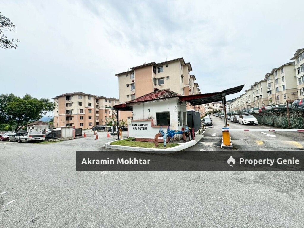 CORNER UNIT Level 4 Apartment Sri Puteri, Ukay Perdana