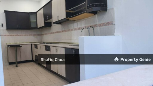 Facing Open New Painted 2 Storey Terrace Lorong Pending, Bandar Puteri Klang