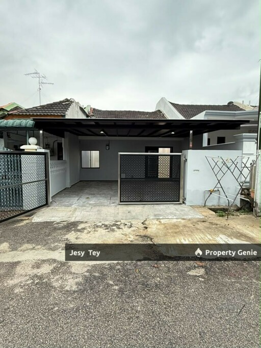 Taman Ungku Tun Aminah Single Storey Terrace House