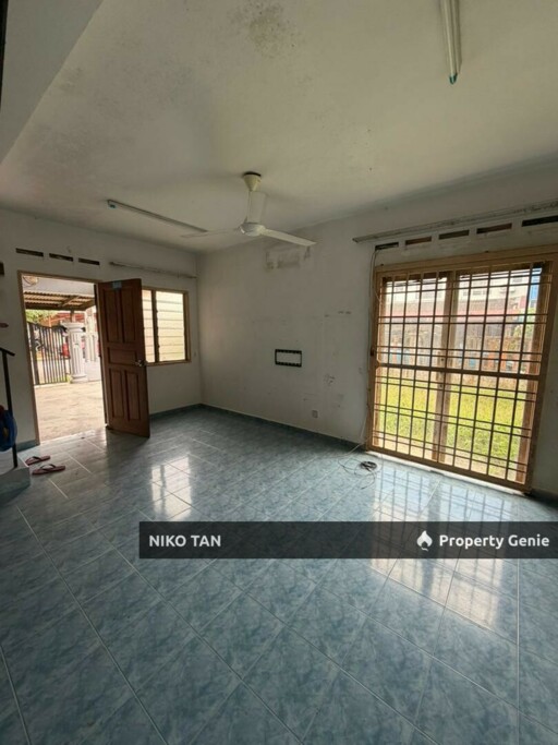 Jalan Berlian Double Storey Ulu Tiram For Sale