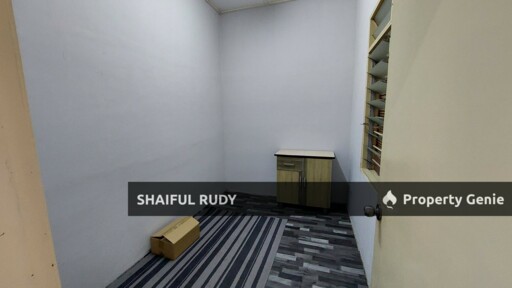 1 Tingkat Teres End Lot With Furnished And Aircond Dekat Dengan Hospital Cyber