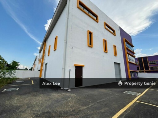 Satria Industrial Park Semenyih Three Storey Semi D Factory For Rent