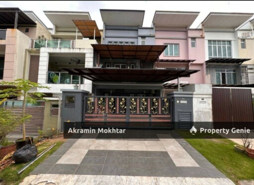 Freehold, Facing Open & Renovated | 2.5 Storey Terrace Maya Height, Bandar Seri Alam, Masai, Johor Bharu