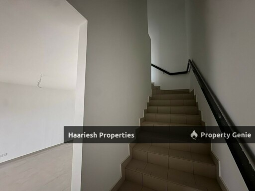 Double Storey House Taman Puncak Warisan