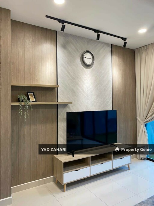 Fully Furnished The Parque Residence Next to Recreational Park, Rimbayu