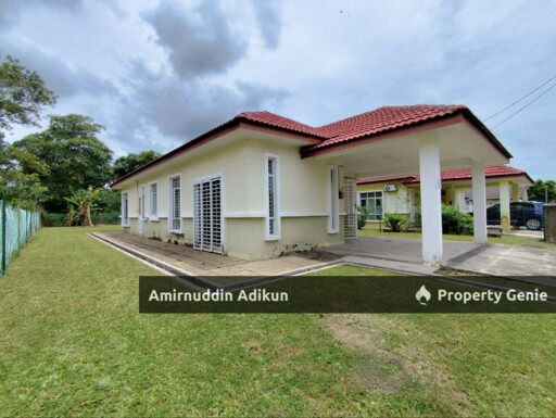 Lenggeng Bungalow Below Market Tanah Luas