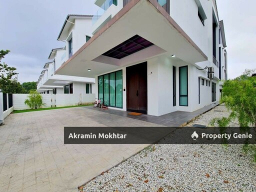 Renovated & Partially Furnished | 3 Storey Bungalow, One Alam Jaya Residences, Bandar Puncak Alam