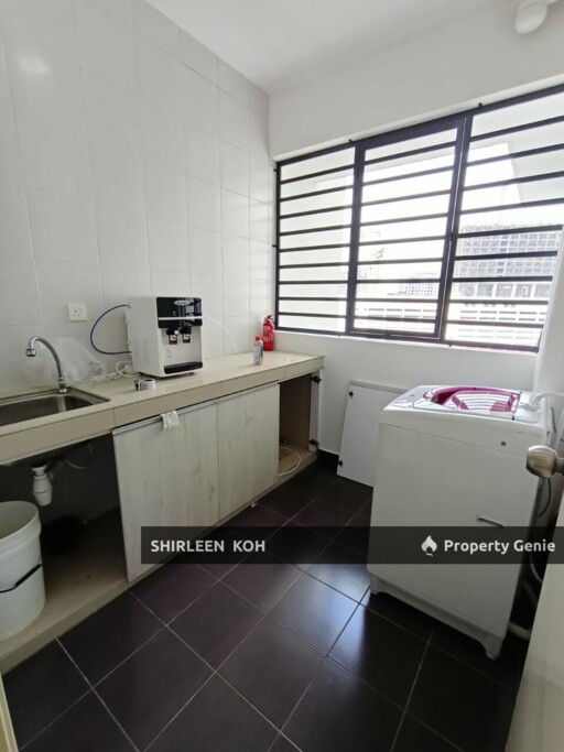 Room for Rent at Aliff Avenue @ Damansara Aliff Tampoi