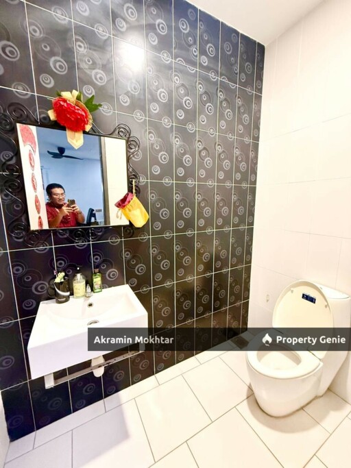 Freehold & Fully Renovated | 3 Storey Semi-D Taman Saujana Suria Kajang