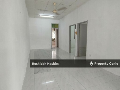 Teres Setingkat Bandar Tasek Mutiara, Simpang Ampat