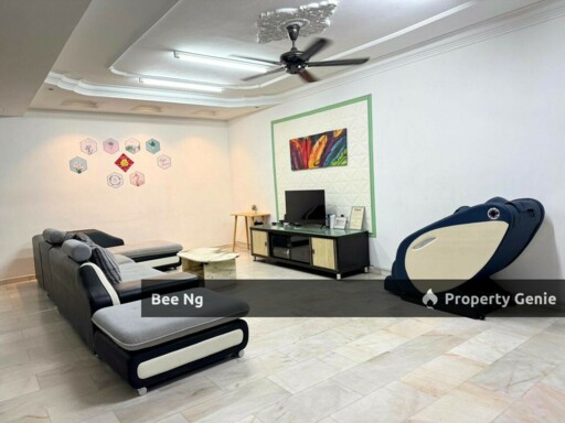 Taman Bukit Kempas/Double Storey Terrace Extra Large/Cheapest