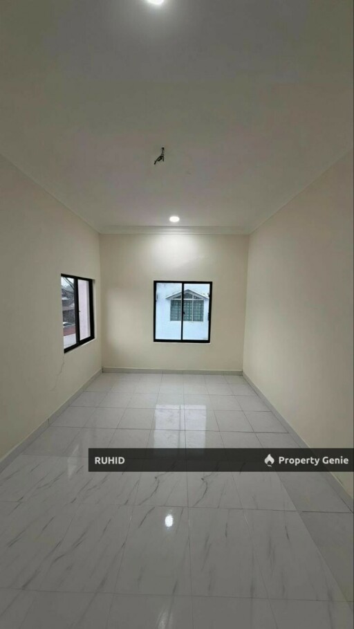 Freehold Endlot Double Storey Terrace For Sale @ Taman Muhibbah Saleng Senai | Fully Renovated