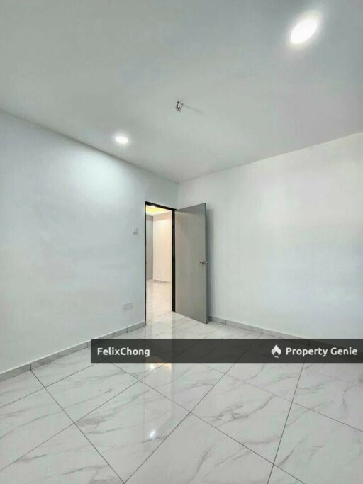 Taman Tiram 1 Sty Medium Cost,Jalan Mawar,Ulu Tiram,Renovated