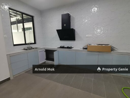 2 Storey Cluster House at Grey Stone Adda Heights for Rent