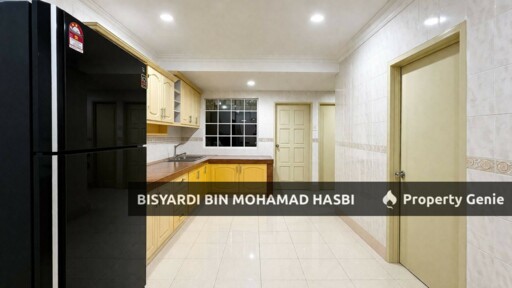 4,580 SQ.FT Corner Lot Double Storey Terrace House , USJ 23 Subang Jaya.