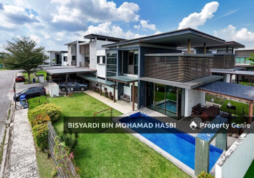 Fully Renovated With Swimming Pool, Double Storey Semi Detached Ficus Peak @ Denai Alam, Shah Alam.