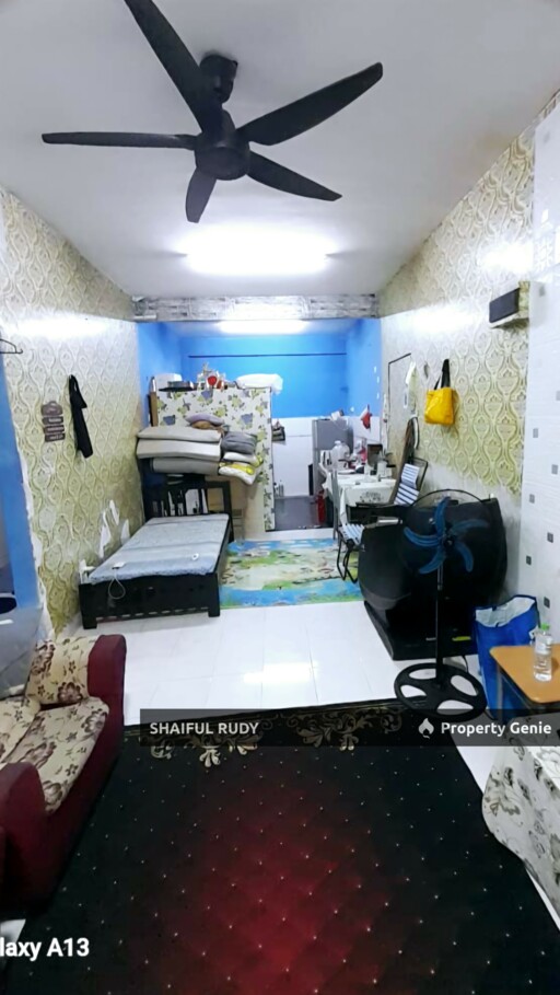 Pangsapuri Wira Ground Floor Parking Depan Rumah