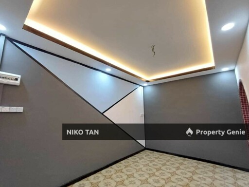 For Sale   2x, Jalan Ledang, Taman Lambak 86000 Kluang, Johor.